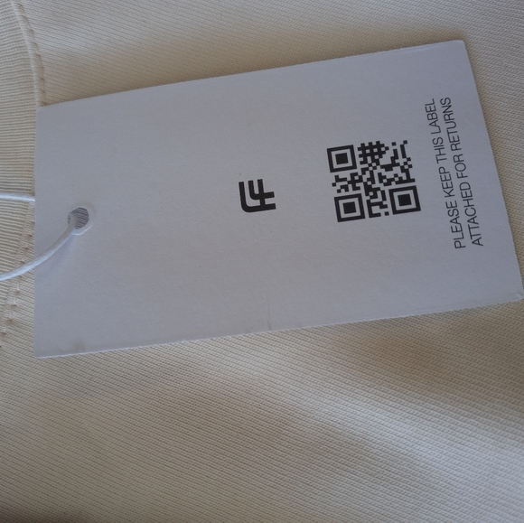 SOLD OUT🎉Authentic Gucci Men T shirt Size M & L available XL also  Blade Design - Picture 9 of 12